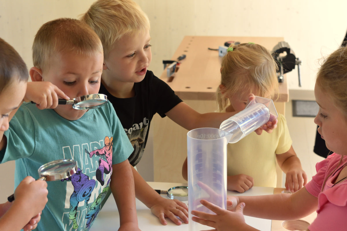 vedeckotechnicky koutek pro montessori výuku